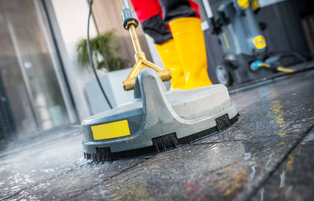Best Residential Pressure Washing Services  in English, IN